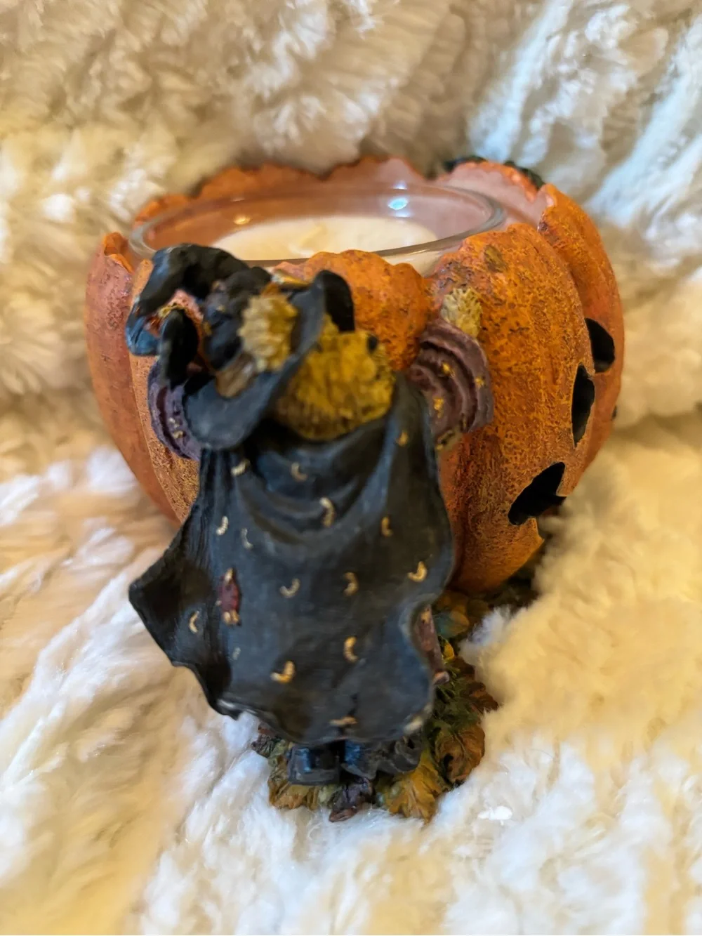 Boyd’s Bear resin Halloween votive holder